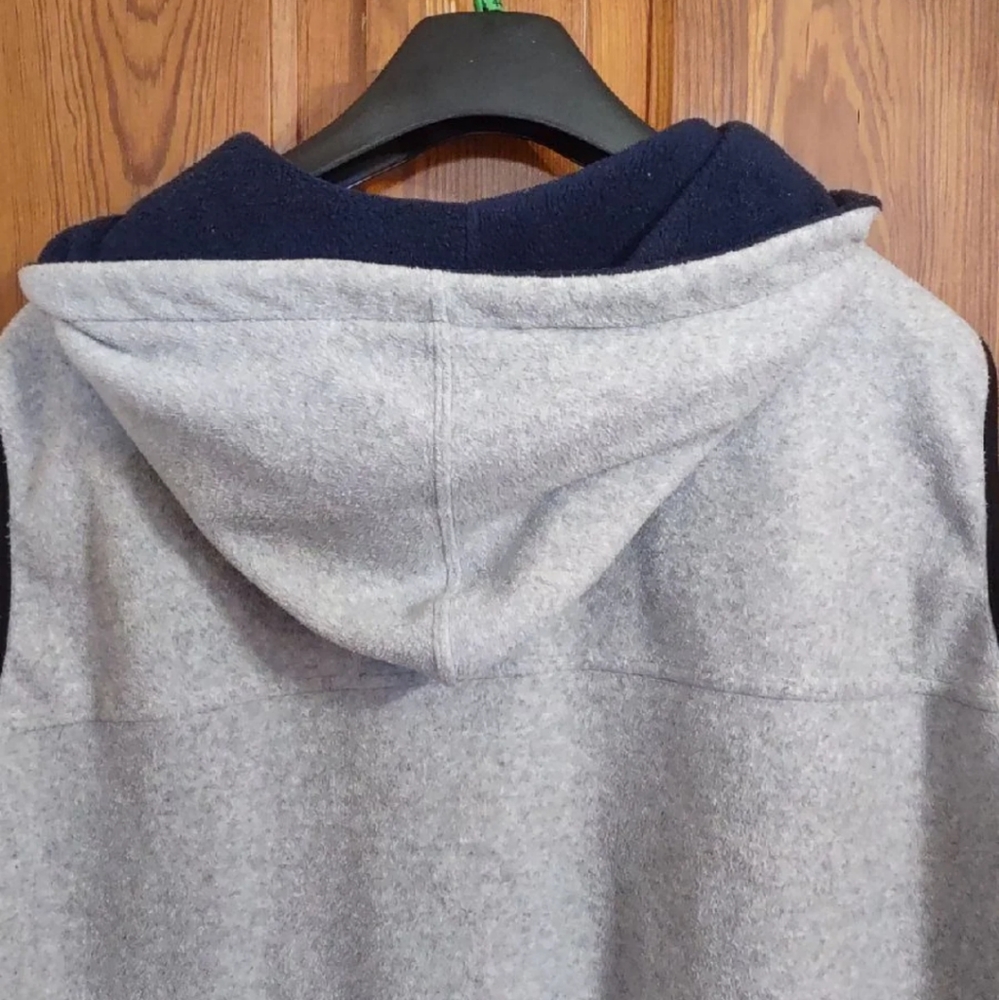 Fleece vest